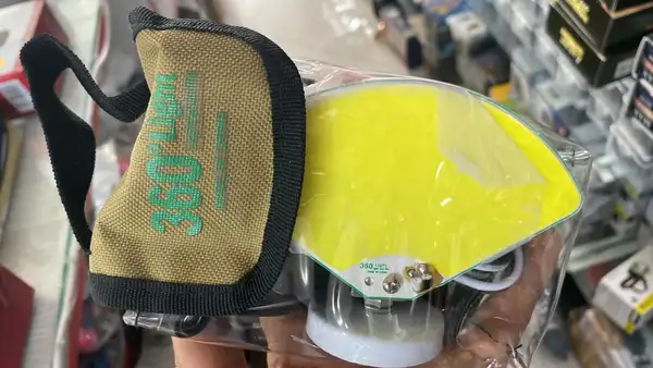 لامپ کمپ و سفر مثلثی360 درجه LIGHT