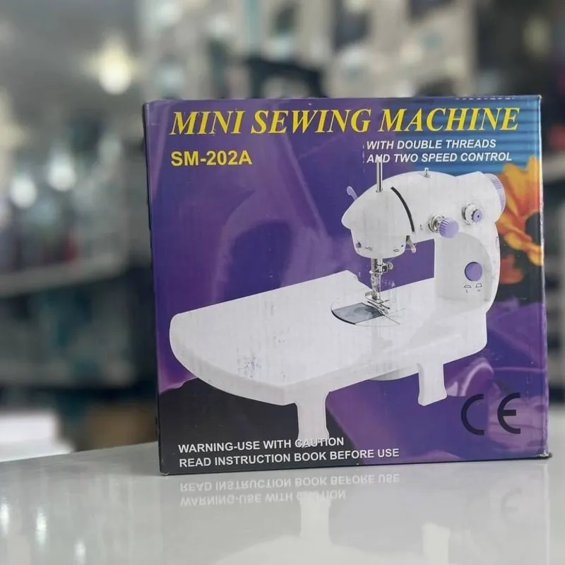 مینی چرخ خیاطی مدل SM2024 با میز تاشو gallery0