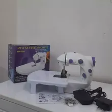 مینی چرخ خیاطی مدل SM2024 با میز تاشو gallery1